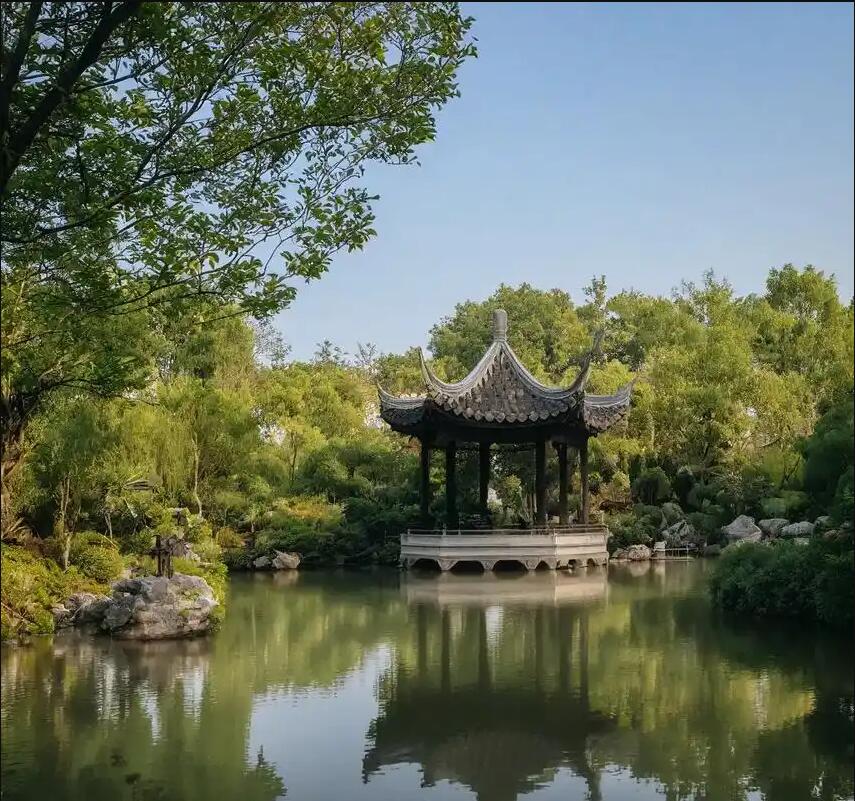 郓城县迷失餐饮有限公司